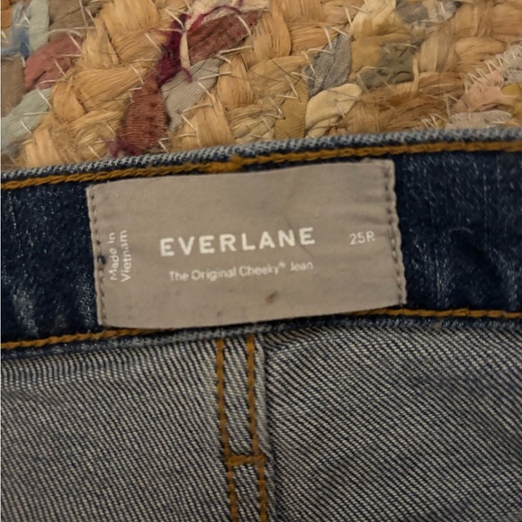 Everlane Cheeky Jean - Picture 3 of 3